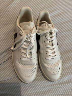 Veja Men’s White Leather Sneakers with Black V Accent